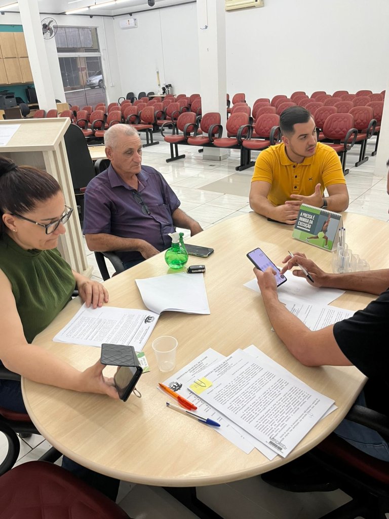 Comissões permanentes analisam projetos em reunião conjunta